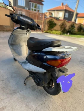 Honda 125 Скутер | Auto.bg — изображение 5 Honda 125 Скутер | Auto.bg — изображение 5