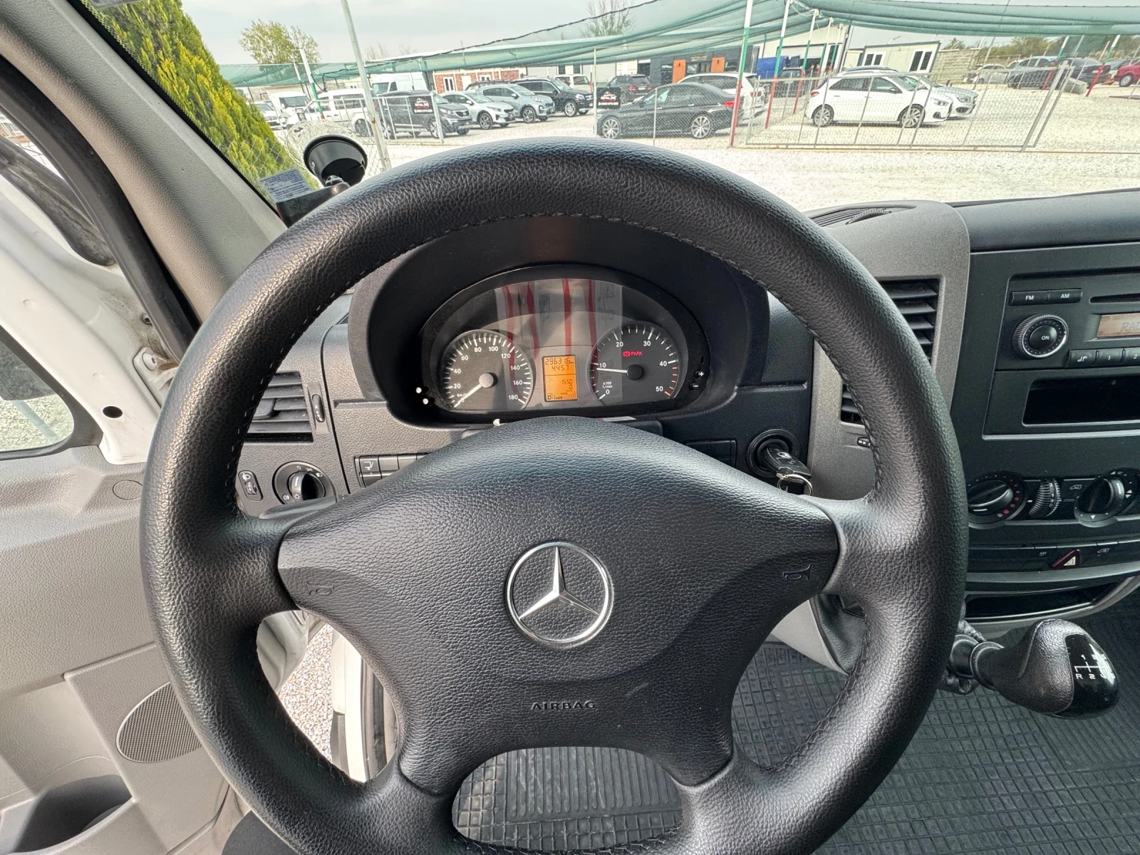 Mercedes-Benz Sprinter 311 Специален - изображение 10 | Auto.bg Mercedes-Benz Sprinter 311 Специален - изображение 10
