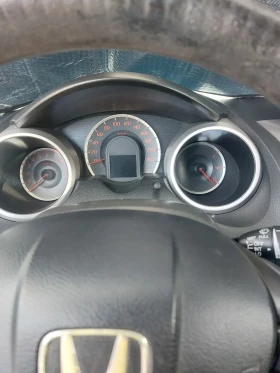 Honda Jazz 2009г. - 2850 € / 5574.12 лв. - 40234068 16 | Car24.bg Honda Jazz 2009г. - 2850 € / 5574.12 лв. - 40234068 16