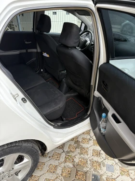 Toyota Yaris D-4D - 3700 € / 7236.57 лв. - 92752410 11 | Car24.bg Toyota Yaris D-4D - 3700 € / 7236.57 лв. - 92752410 11