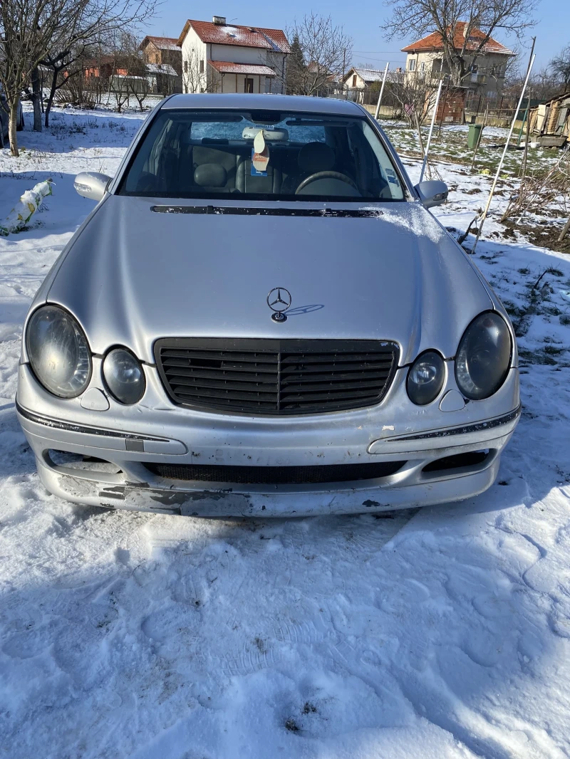 Mercedes-Benz E 270 - 1200 € / 2347.00 лв. - 31993562 1 | Car24.bg Mercedes-Benz E 270 - 1200 € / 2347.00 лв. - 31993562 1