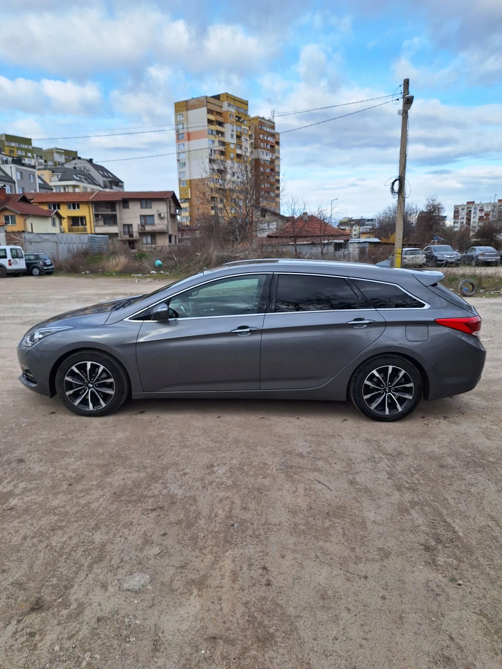 Hyundai I40 1.7 crdi | Auto.bg — изображение 1 Hyundai I40 1.7 crdi | Auto.bg — изображение 1
