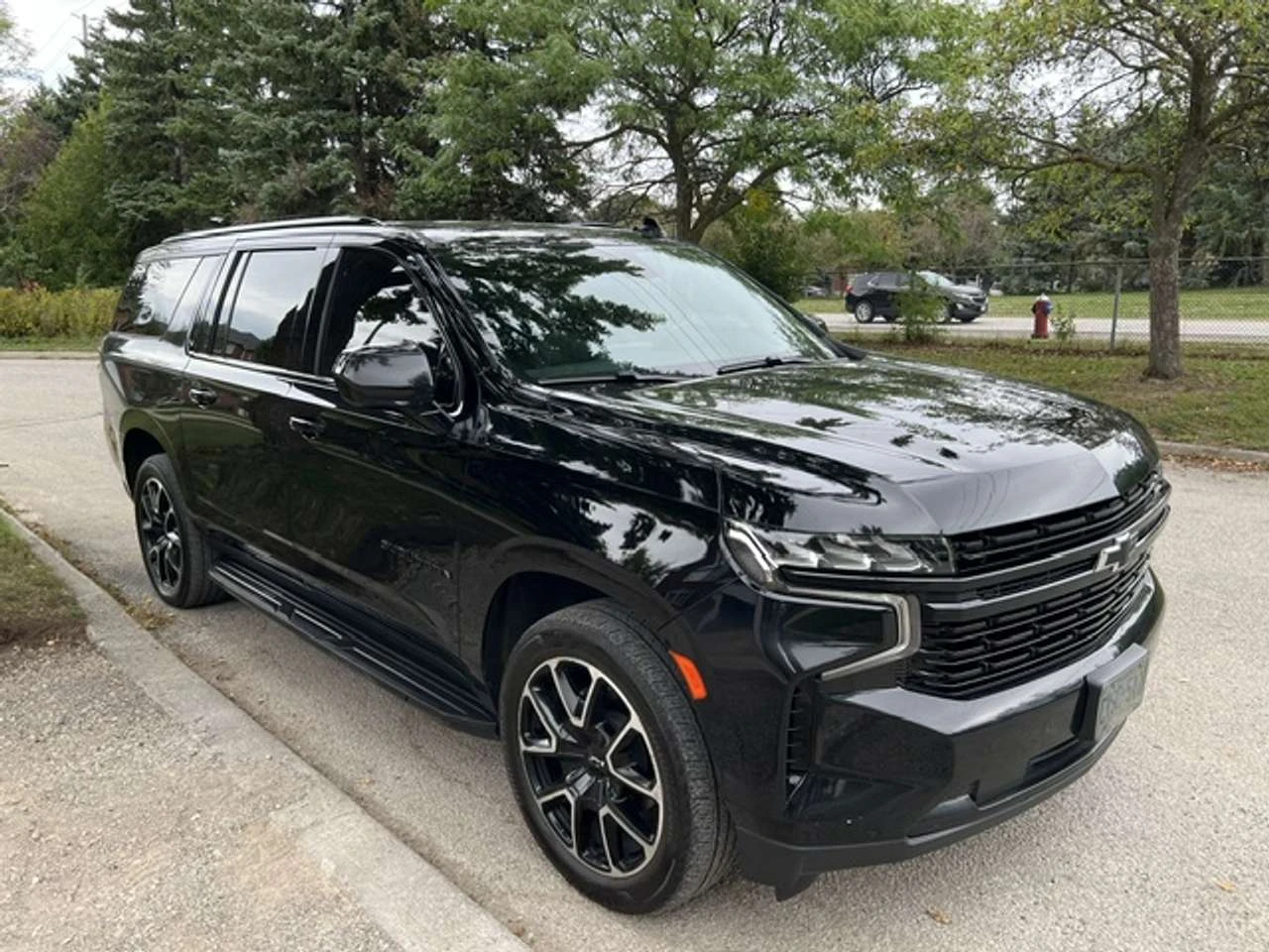 Chevrolet Suburban RST | Auto.bg — изображение 1 Chevrolet Suburban RST | Auto.bg — изображение 1