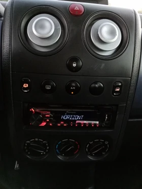 Citroen Berlingo 1.6i ПЪТНИК КЛИМА | Auto.bg — изображение 17 Citroen Berlingo 1.6i ПЪТНИК КЛИМА | Auto.bg — изображение 17