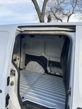 Renault Kangoo - 3600 € / 7040.99 лв. - 94846237 7 | Car24.bg Renault Kangoo - 3600 € / 7040.99 лв. - 94846237 7