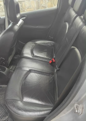 Peugeot 206 2.0 HDI - 1300 € / 2542.58 лв. - 26066471 8 | Car24.bg Peugeot 206 2.0 HDI - 1300 € / 2542.58 лв. - 26066471 8