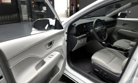 Hyundai Kona LONG RANGE PREMIUM 65.4 KWH | Auto.bg — изображение 8 Hyundai Kona LONG RANGE PREMIUM 65.4 KWH | Auto.bg — изображение 8