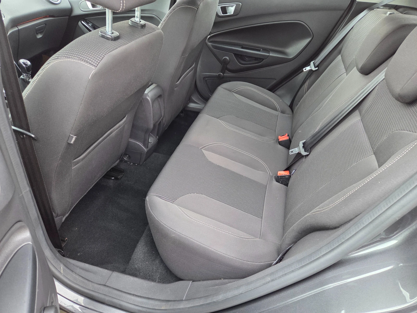 Ford Fiesta 1.5d-Euro 6 - изображение 7 | Auto.bg Ford Fiesta 1.5d-Euro 6 - изображение 7