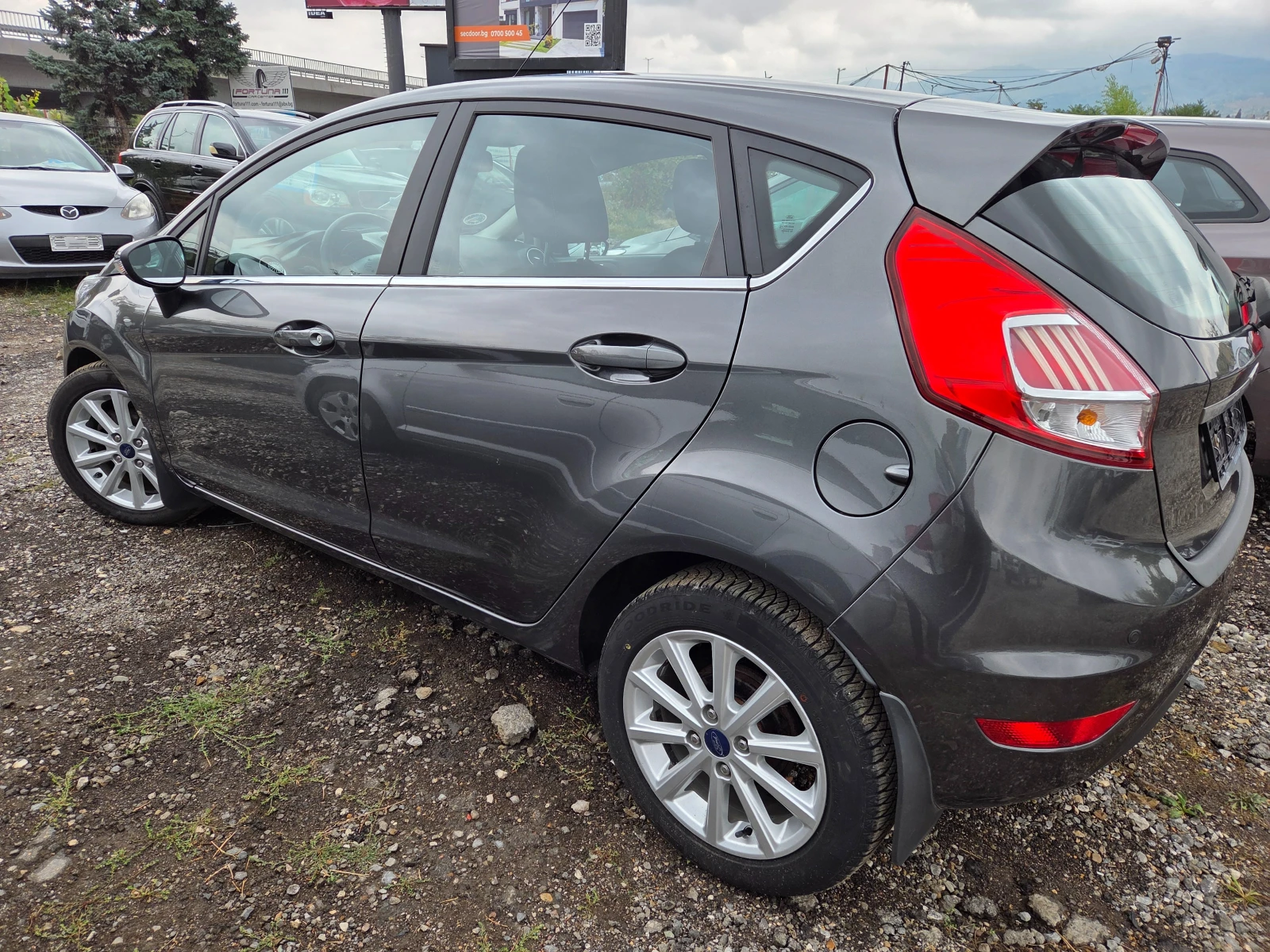 Ford Fiesta 1.5d-Euro 6 - изображение 5 | Auto.bg Ford Fiesta 1.5d-Euro 6 - изображение 5