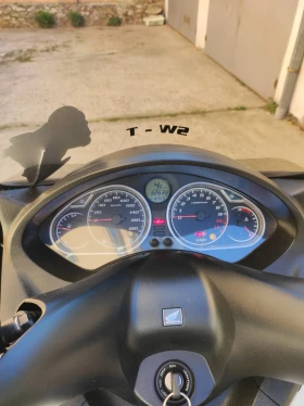 Honda Silver Wing Скутер | Auto.bg — изображение 6 Honda Silver Wing Скутер | Auto.bg — изображение 6