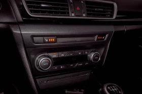 Mazda 3 2.0 бензин! ТОП! С ГАРАНЦИЯ! | Auto.bg — изображение 11 Mazda 3 2.0 бензин! ТОП! С ГАРАНЦИЯ! | Auto.bg — изображение 11