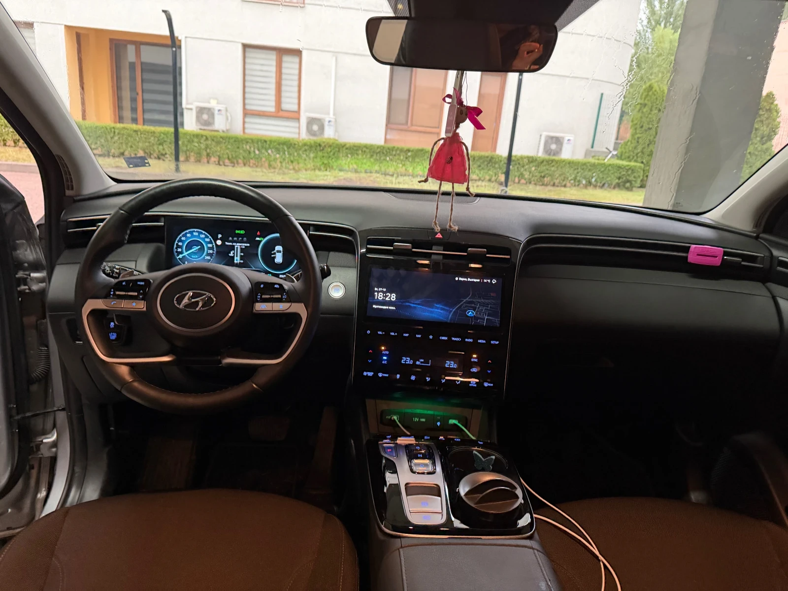 Hyundai Tucson EXCLUSIVE 1.6 Hybrid AWD - изображение 8 | Auto.bg Hyundai Tucson EXCLUSIVE 1.6 Hybrid AWD - изображение 8