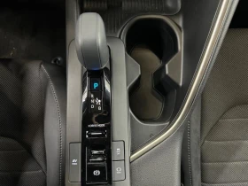 Toyota C-HR Premium LED Navi Leather | Auto.bg — изображение 15 Toyota C-HR Premium LED Navi Leather | Auto.bg — изображение 15