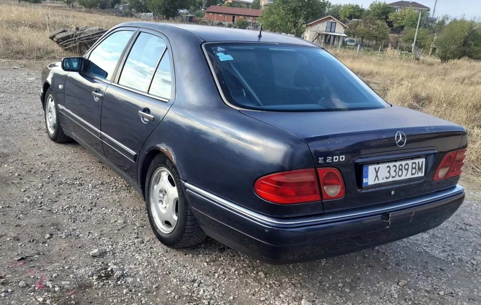Mercedes-Benz E 200 2.0 LPG - изображение 4 | Auto.bg Mercedes-Benz E 200 2.0 LPG - изображение 4