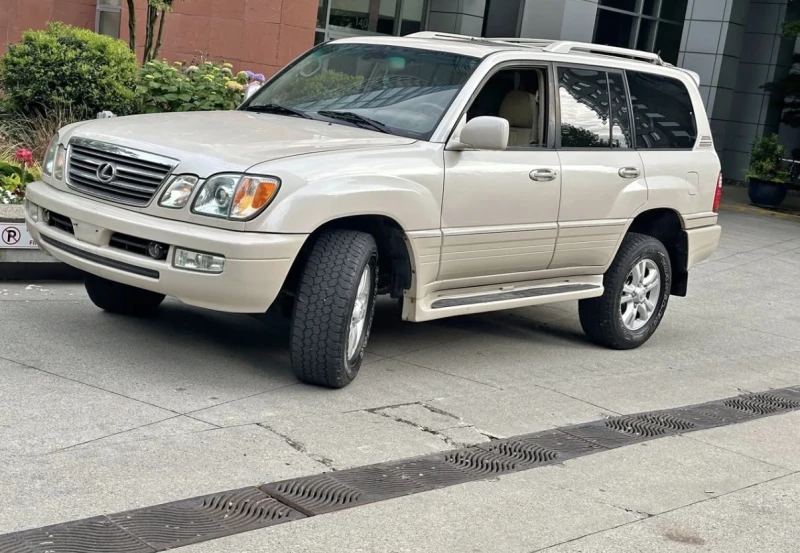Lexus LX 470 * БЛОКАЖ НА ДИФ * MARK LEVINSON * 4WD * ЦЕНА ДО БГ - 15900 € - 31885825 1 | Car24.bg Lexus LX 470 * БЛОКАЖ НА ДИФ * MARK LEVINSON * 4WD * ЦЕНА ДО БГ - 15900 € - 31885825 1