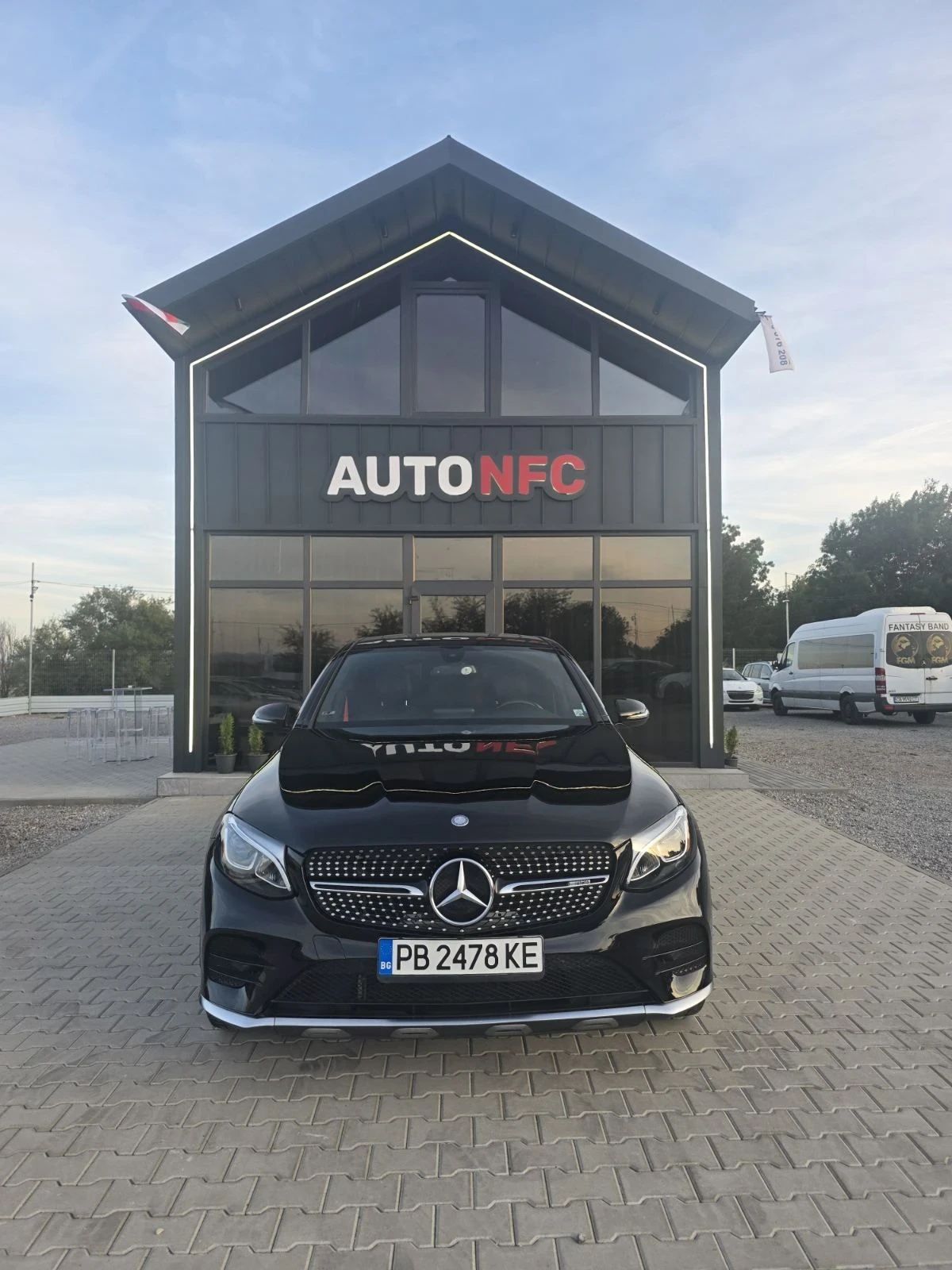 Mercedes-Benz GLC 43 AMG Coupe | Auto.bg — изображение 1 Mercedes-Benz GLC 43 AMG Coupe | Auto.bg — изображение 1