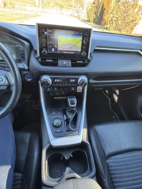 Toyota Rav4 4x4 Hybrid - 26500 € / 51829.49 лв. - 48158793 14 | Car24.bg Toyota Rav4 4x4 Hybrid - 26500 € / 51829.49 лв. - 48158793 14