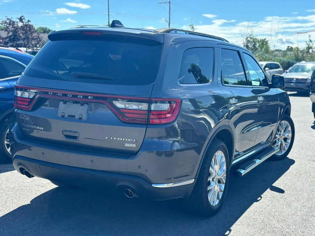 Dodge Durango CITADEL* 4X4* DISTRONIC* ПОДГРЕВ* ОБДУХВАНЕ - изображение 4 | Auto.bg Dodge Durango CITADEL* 4X4* DISTRONIC* ПОДГРЕВ* ОБДУХВАНЕ - изображение 4