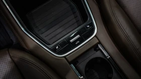 Porsche Panamera * 4S* Pano* Matrix* Distronic* Navi* BOSE | Auto.bg — изображение 16 Porsche Panamera * 4S* Pano* Matrix* Distronic* Navi* BOSE | Auto.bg — изображение 16
