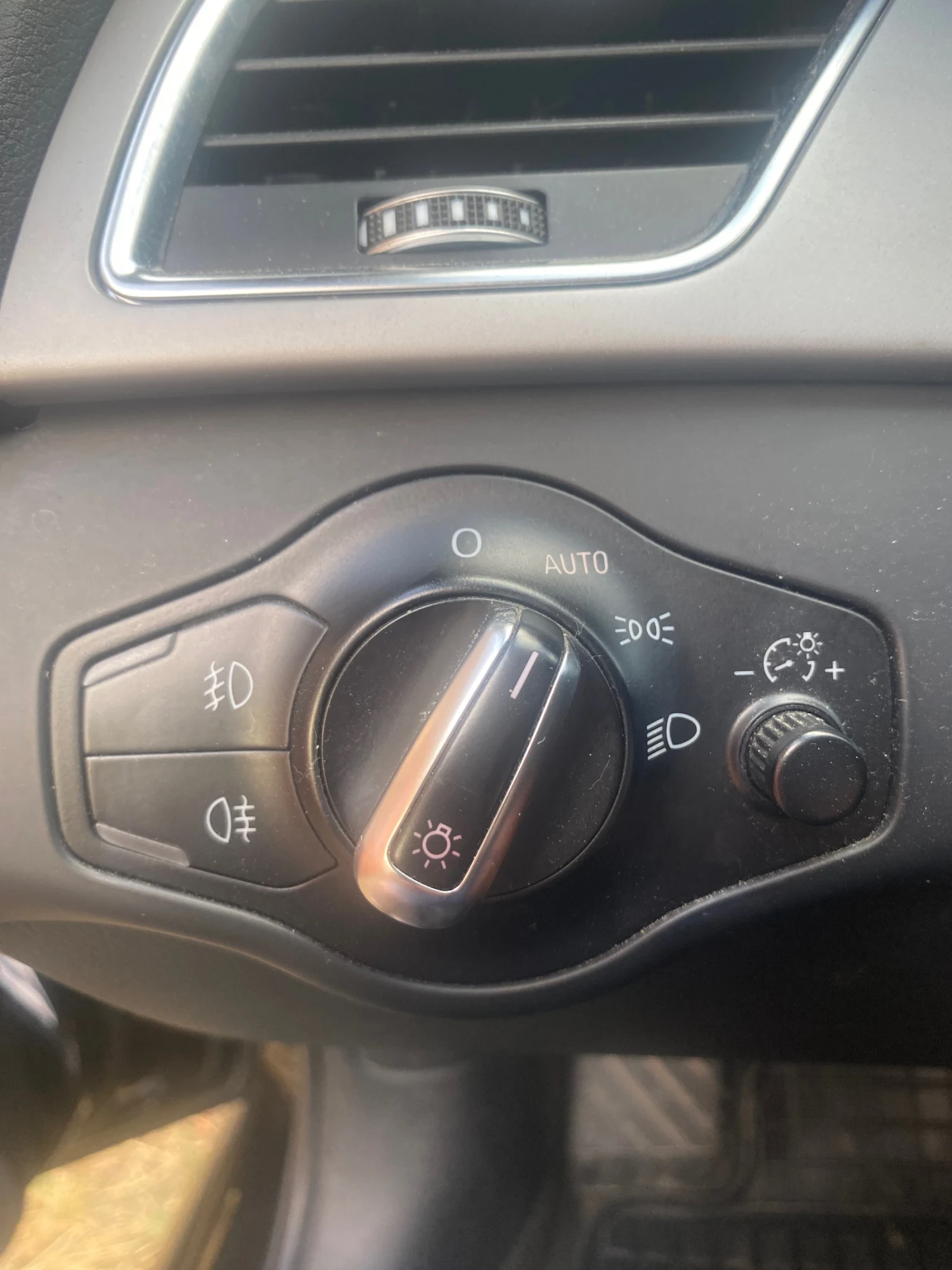 Audi A4 Avant 2.0TDI 177 k.c S-tronic /S line  - изображение 3 | Auto.bg Audi A4 Avant 2.0TDI 177 k.c S-tronic /S line  - изображение 3