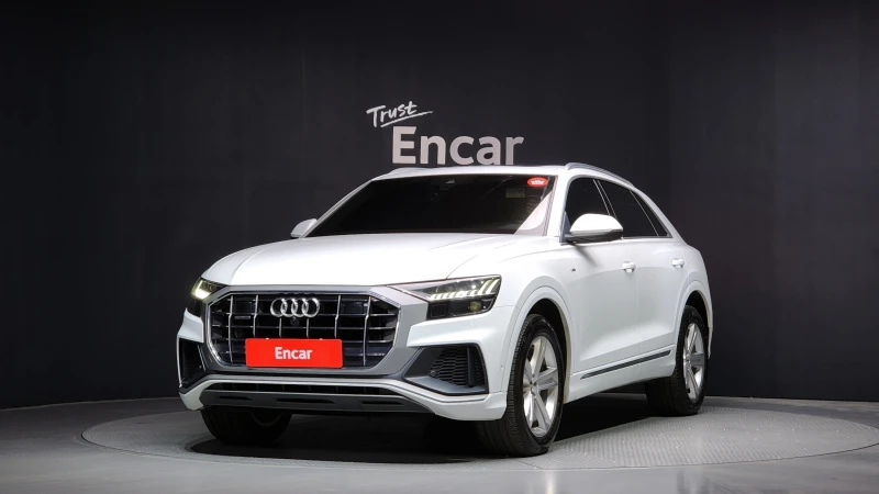Audi Q8 45 TDI quattro Premium - 30250 € - 81893056 1 | Car24.bg Audi Q8 45 TDI quattro Premium - 30250 € - 81893056 1