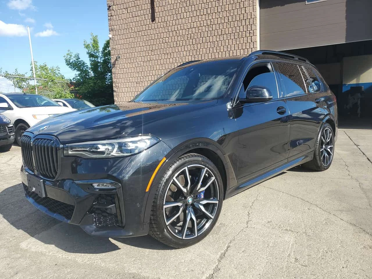 BMW X7 xDrive40i M SPORT/ПАНОРАМА/ALCANTARA | Auto.bg — изображение 1 BMW X7 xDrive40i M SPORT/ПАНОРАМА/ALCANTARA | Auto.bg — изображение 1