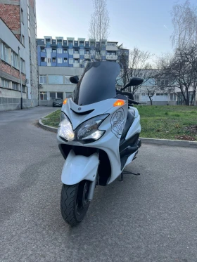 Yamaha Majesty Yp 400 ABS Facelift | Auto.bg — изображение 3 Yamaha Majesty Yp 400 ABS Facelift | Auto.bg — изображение 3