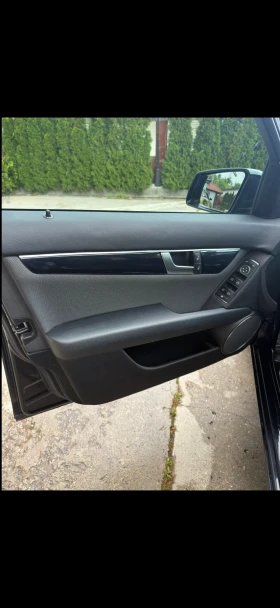 Mercedes-Benz C 200 Автомат/Ел. Подгр Седалки - 7999 € / 15644.68 лв. - 96636822 12 | Car24.bg Mercedes-Benz C 200 Автомат/Ел. Подгр Седалки - 7999 € / 15644.68 лв. - 96636822 12