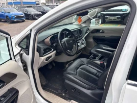 Chrysler Pacifica * Touring L * АВТОКРЕДИТ БЕЗ ПЪРВОНАЧАЛНА ВНОСКА* | Auto.bg — изображение 5 Chrysler Pacifica * Touring L * АВТОКРЕДИТ БЕЗ ПЪРВОНАЧАЛНА ВНОСКА* | Auto.bg — изображение 5