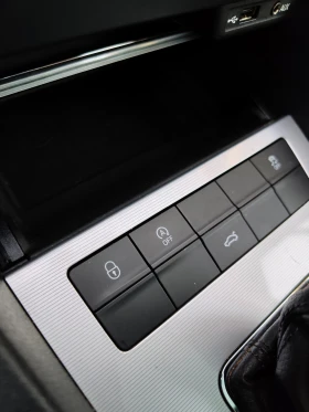 Skoda Octavia 1.8turbo 4x4 Swiss | Auto.bg — изображение 12 Skoda Octavia 1.8turbo 4x4 Swiss | Auto.bg — изображение 12