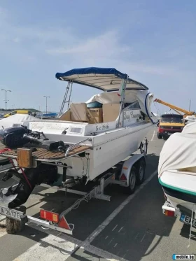 Лодка Dell Quay Dey Cruiser | Auto.bg — изображение 8 Лодка Dell Quay Dey Cruiser | Auto.bg — изображение 8