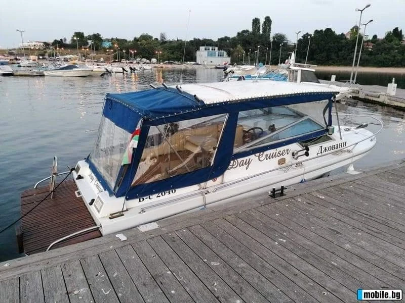 Лодка Dell Quay Dey Cruiser | Auto.bg — изображение 1 Лодка Dell Quay Dey Cruiser | Auto.bg — изображение 1
