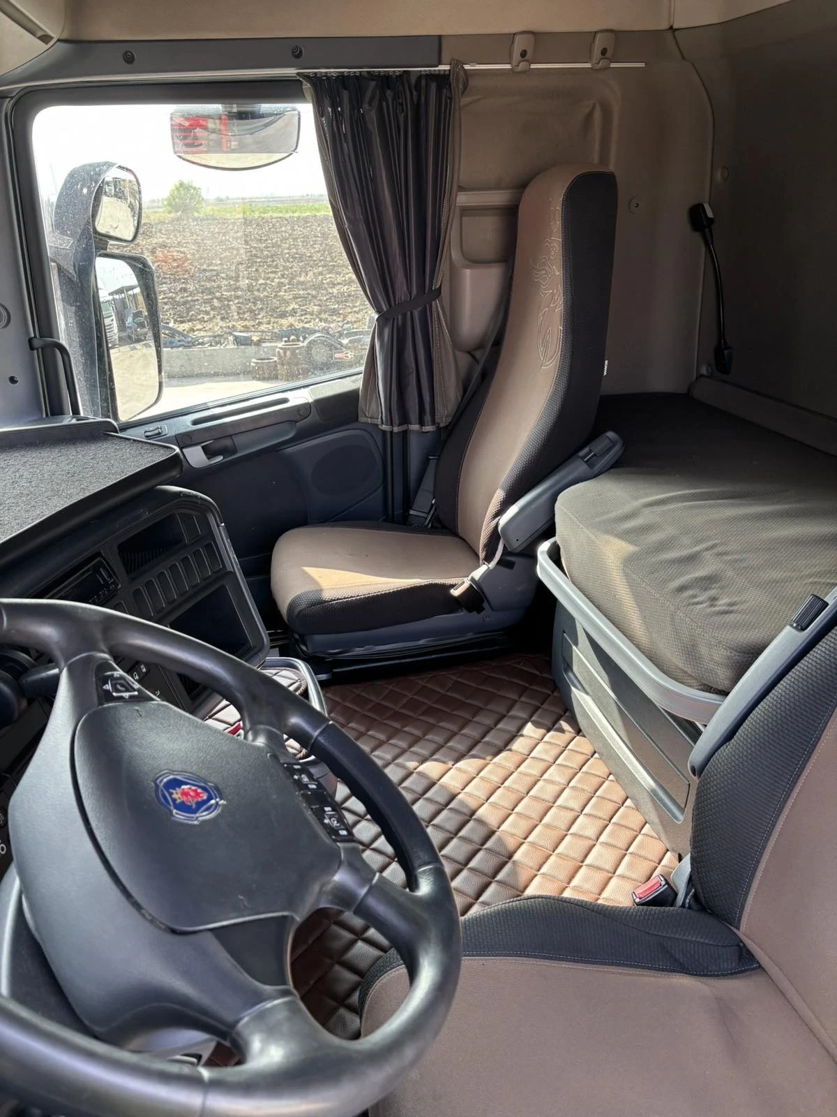 Scania R 410 НОВ ВНОС, ЕВРО 6, БЕЗ EGR - изображение 9 | Auto.bg Scania R 410 НОВ ВНОС, ЕВРО 6, БЕЗ EGR - изображение 9