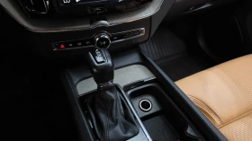 Volvo XC60 D5 INSCRIPTION * DIS * B&W * ОБДУХ * 360 * ПАНО | Auto.bg — изображение 12 Volvo XC60 D5 INSCRIPTION * DIS * B&W * ОБДУХ * 360 * ПАНО | Auto.bg — изображение 12