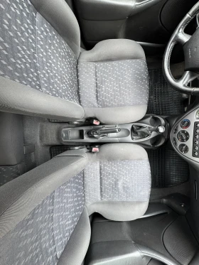 Ford Focus - 1500 € / 2933.74 лв. - 77389599 10 | Car24.bg Ford Focus - 1500 € / 2933.74 лв. - 77389599 10