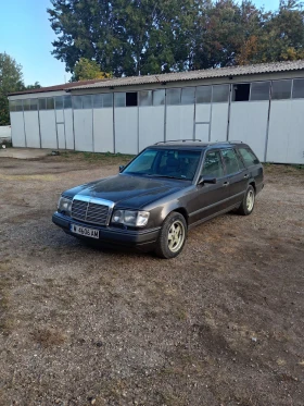 Снимка Mercedes-Benz 124