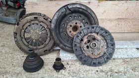 VW Touran 1.9 TDI 105 кс 6 скорости - 2555 € / 4997.15 лв. - 97477312 16 | Car24.bg VW Touran 1.9 TDI 105 кс 6 скорости - 2555 € / 4997.15 лв. - 97477312 16