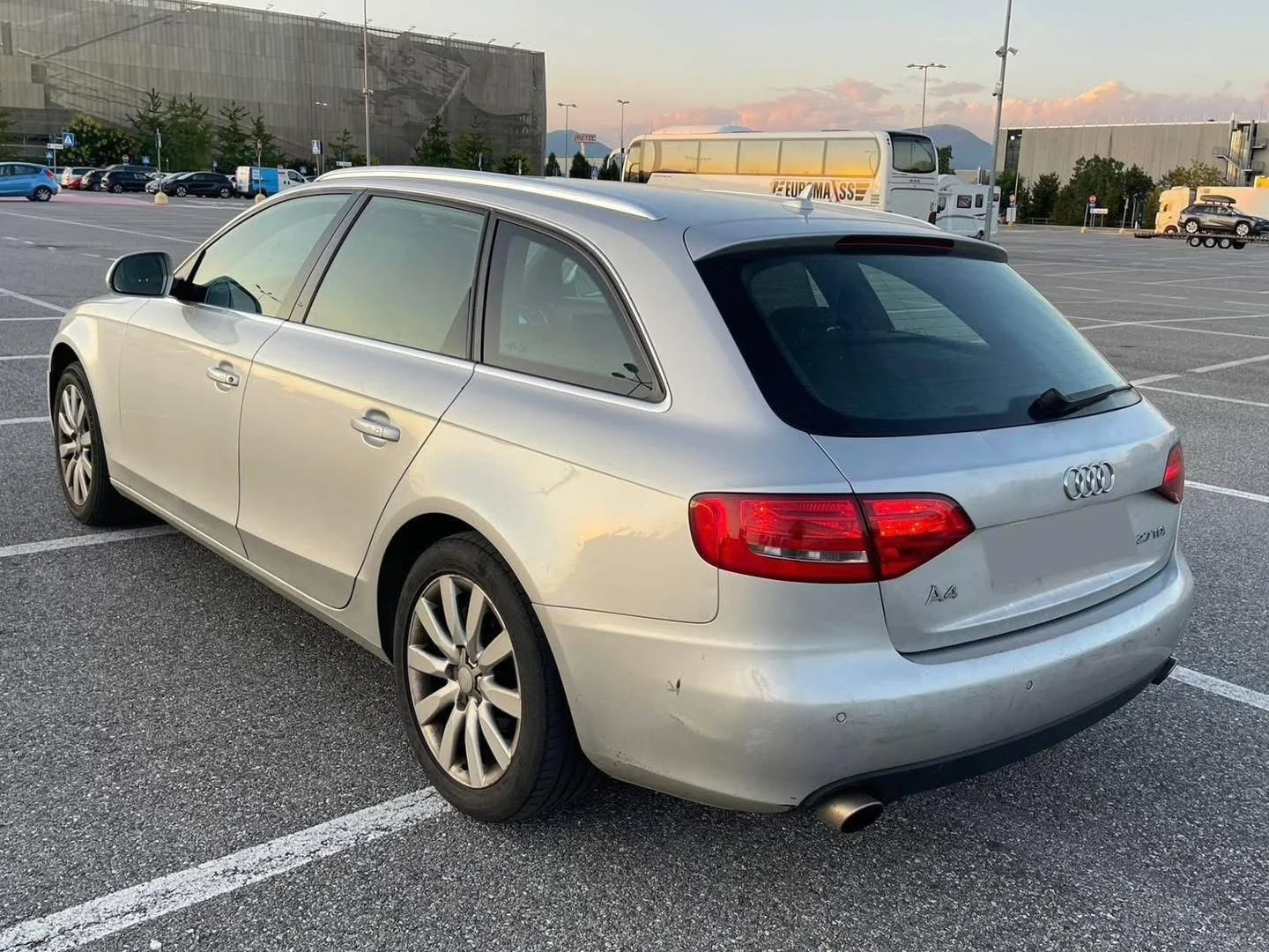 Audi A4  - изображение 2 | Auto.bg Audi A4  - изображение 2