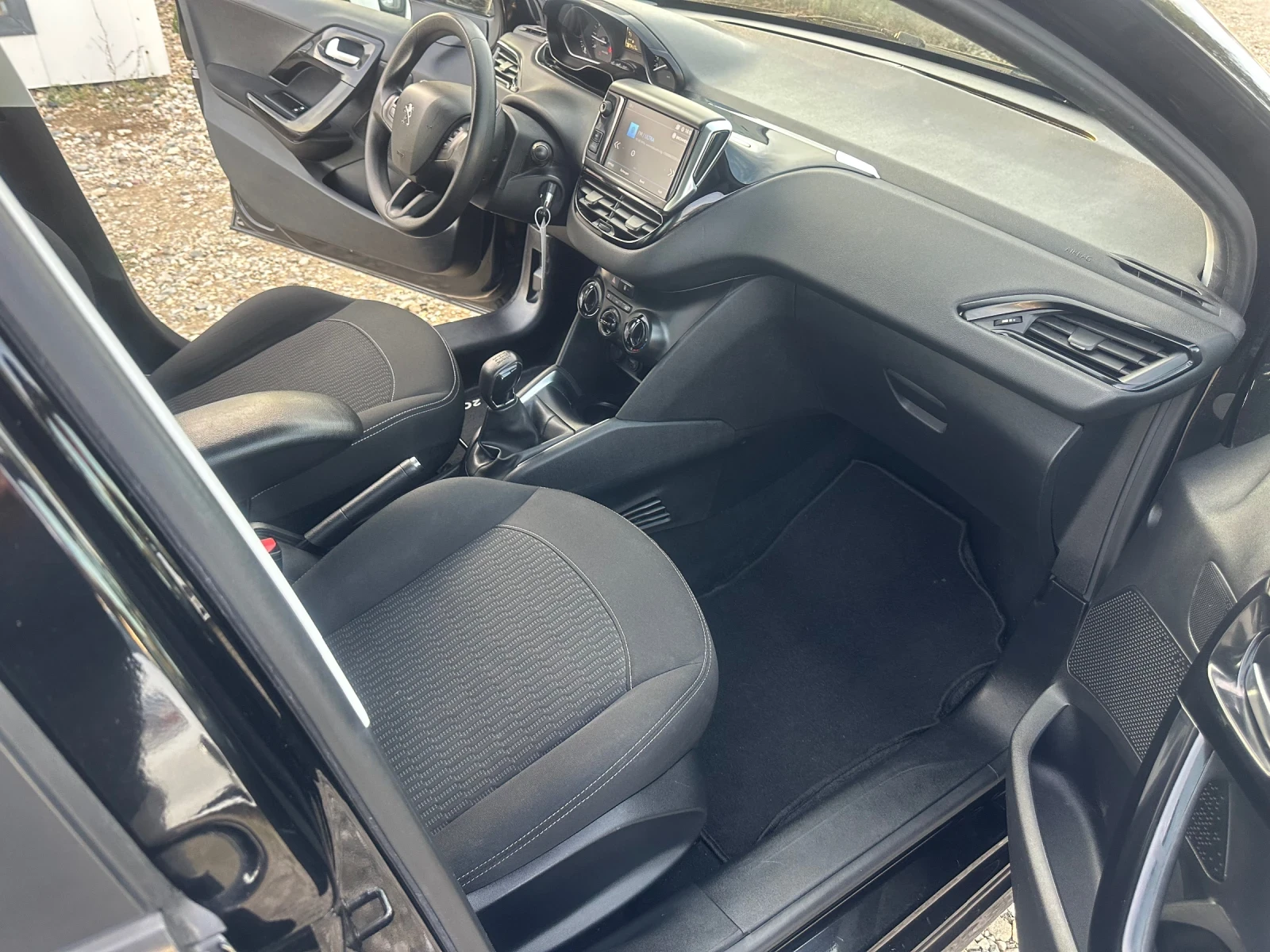 Peugeot 208  - изображение 7 | Auto.bg Peugeot 208  - изображение 7