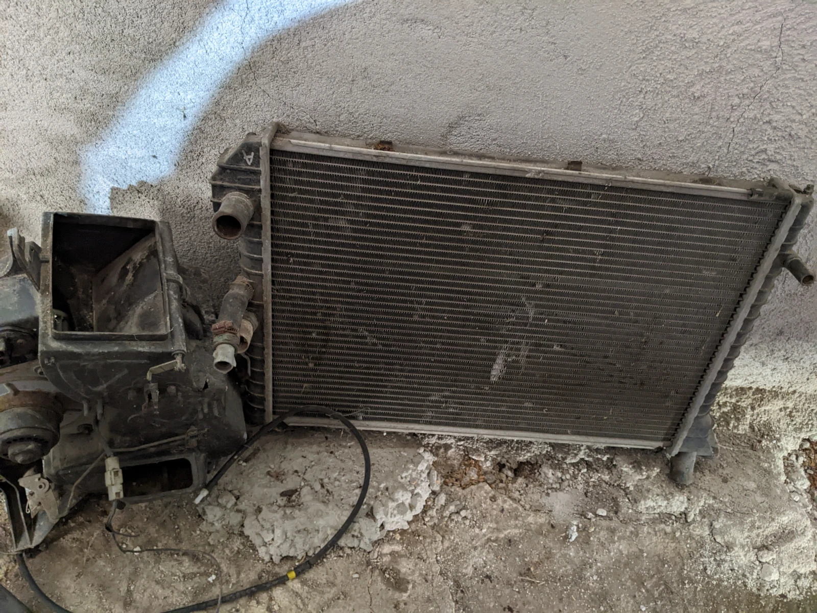 Suzuki Liana Лиана 1, 6 хечбек  - изображение 4 | Auto.bg Suzuki Liana Лиана 1, 6 хечбек  - изображение 4