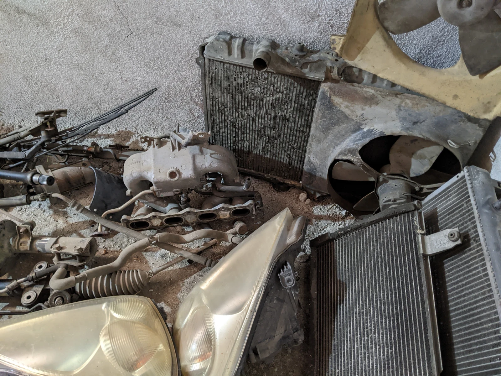 Suzuki Liana Лиана 1, 6 хечбек  - изображение 5 | Auto.bg Suzuki Liana Лиана 1, 6 хечбек  - изображение 5