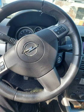 Opel Astra 1.8 - 1000 € / 1955.83 лв. - 93759285 6 | Car24.bg Opel Astra 1.8 - 1000 € / 1955.83 лв. - 93759285 6