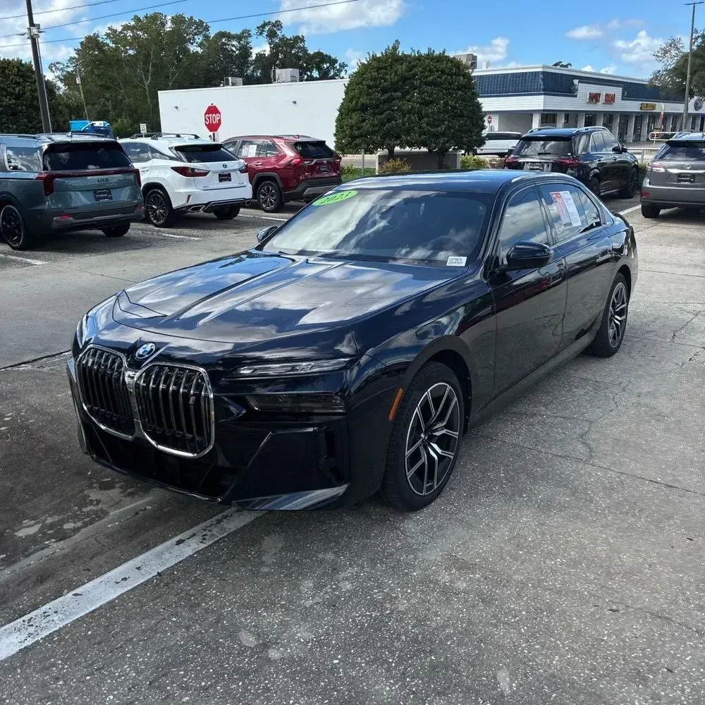 BMW i7 BMW I7 XDRIVE60 гаранция очакван внос | Auto.bg — изображение 1 BMW i7 BMW I7 XDRIVE60 гаранция очакван внос | Auto.bg — изображение 1