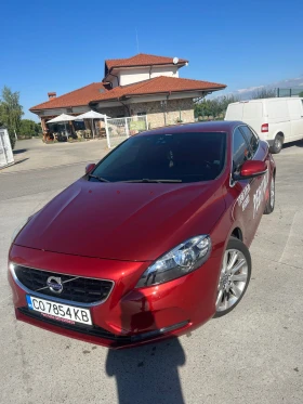 Volvo V40 undefined | Auto.bg — изображение 2 Volvo V40 undefined | Auto.bg — изображение 2