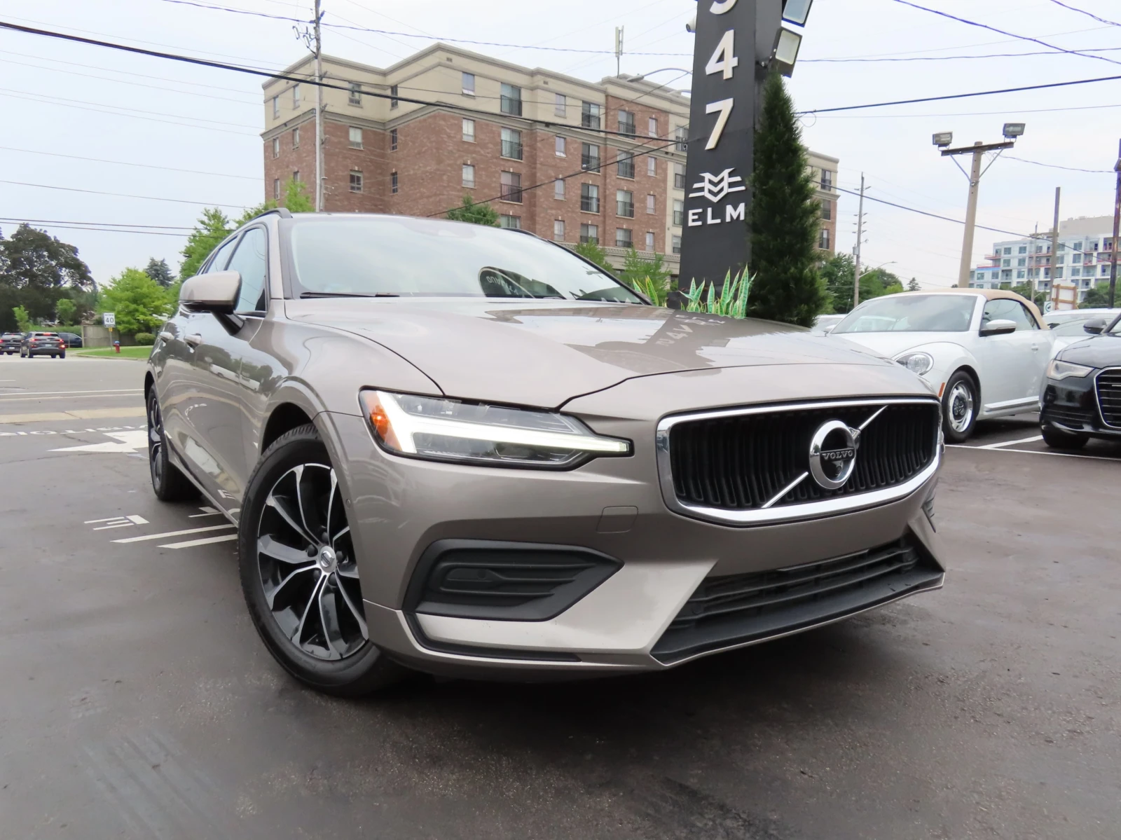 Volvo V60 T5 Momentum | Auto.bg — изображение 1 Volvo V60 T5 Momentum | Auto.bg — изображение 1