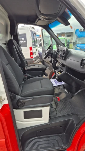 Mercedes-Benz Sprinter 319 3.0* V6* ХЛАДИЛЕН* ШВЕЙЦАРИЯ* | Auto.bg — изображение 12 Mercedes-Benz Sprinter 319 3.0* V6* ХЛАДИЛЕН* ШВЕЙЦАРИЯ* | Auto.bg — изображение 12