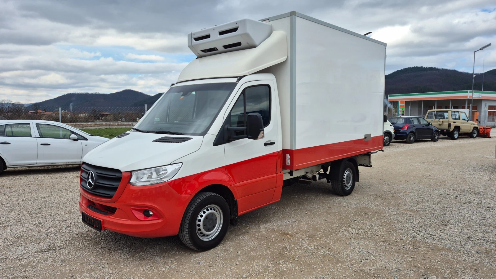 Mercedes-Benz Sprinter 319 3.0* V6* ХЛАДИЛЕН* ШВЕЙЦАРИЯ* | Auto.bg — изображение 1 Mercedes-Benz Sprinter 319 3.0* V6* ХЛАДИЛЕН* ШВЕЙЦАРИЯ* | Auto.bg — изображение 1