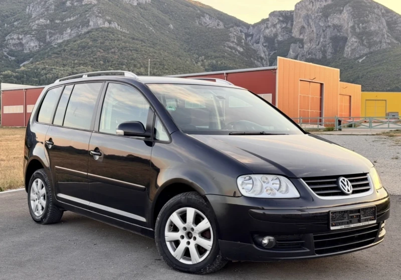 VW Touran 2.0TDI / DSG - 2300 € - 71441400 1 | Car24.bg VW Touran 2.0TDI / DSG - 2300 € - 71441400 1
