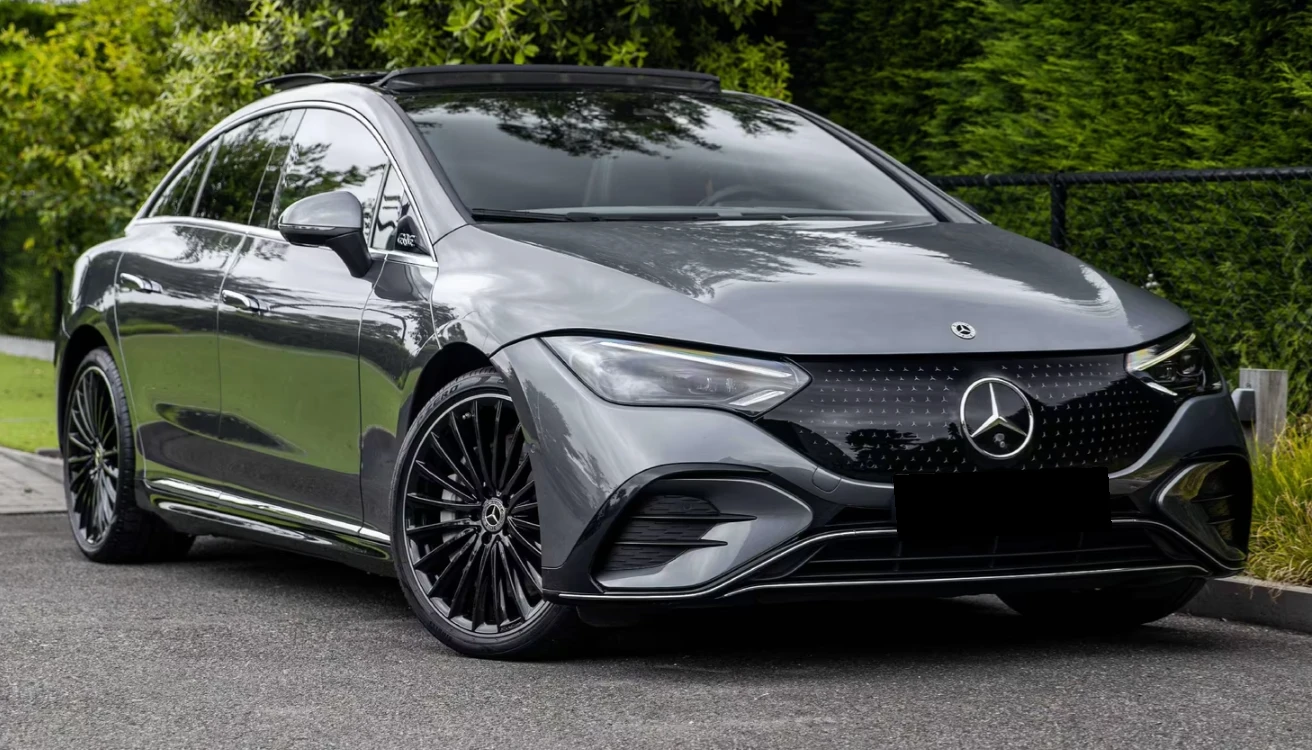Mercedes-Benz EQE 350+ * AMG* BURMESTER* 360* PANO* HUD* МАСАЖ* ВЕНТ | Auto.bg — изображение 1 Mercedes-Benz EQE 350+ * AMG* BURMESTER* 360* PANO* HUD* МАСАЖ* ВЕНТ | Auto.bg — изображение 1