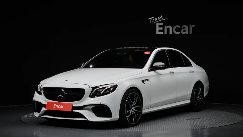 Mercedes-Benz E 300 E300 4MATIC AMG Line - 22700 € - 28056657 1 | Car24.bg Mercedes-Benz E 300 E300 4MATIC AMG Line - 22700 € - 28056657 1